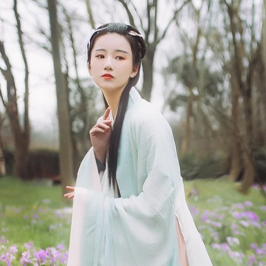 清新花朵帶傘女生頭像，唯美古風(fēng)真人頭像