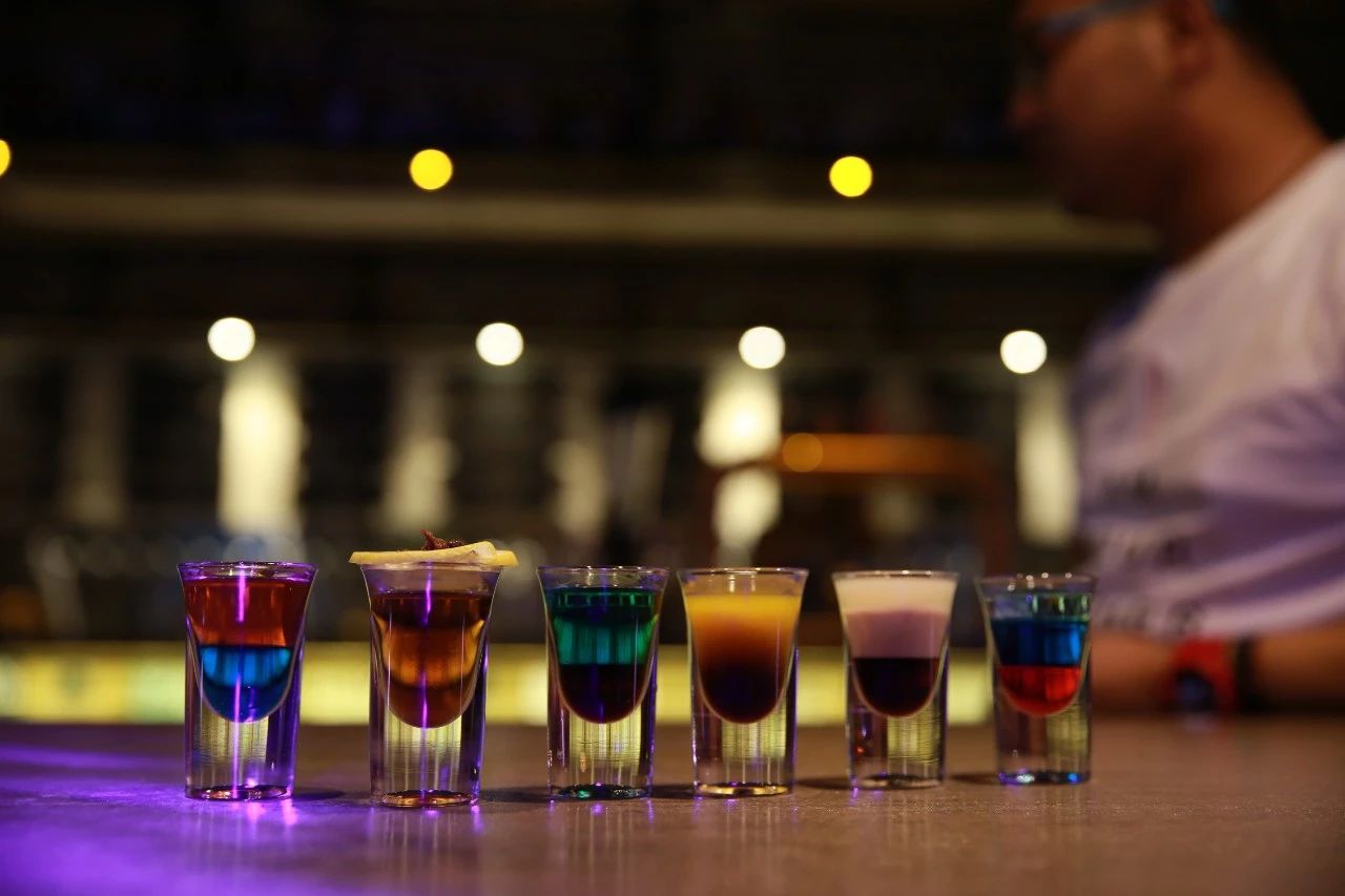 銀川·印象熙岸，經(jīng)典徽派造型巧妙的融合在古鎮(zhèn)