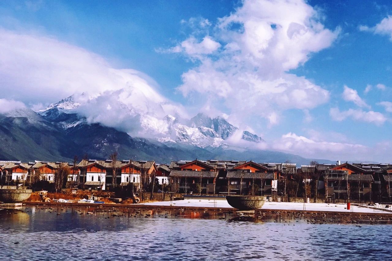 麗江·浮云社，將一切凡塵俗世都看作浮云