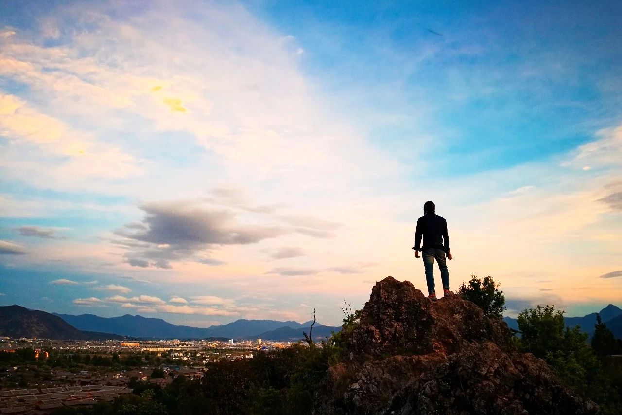 麗江·浮云社，將一切凡塵俗世都看作浮云