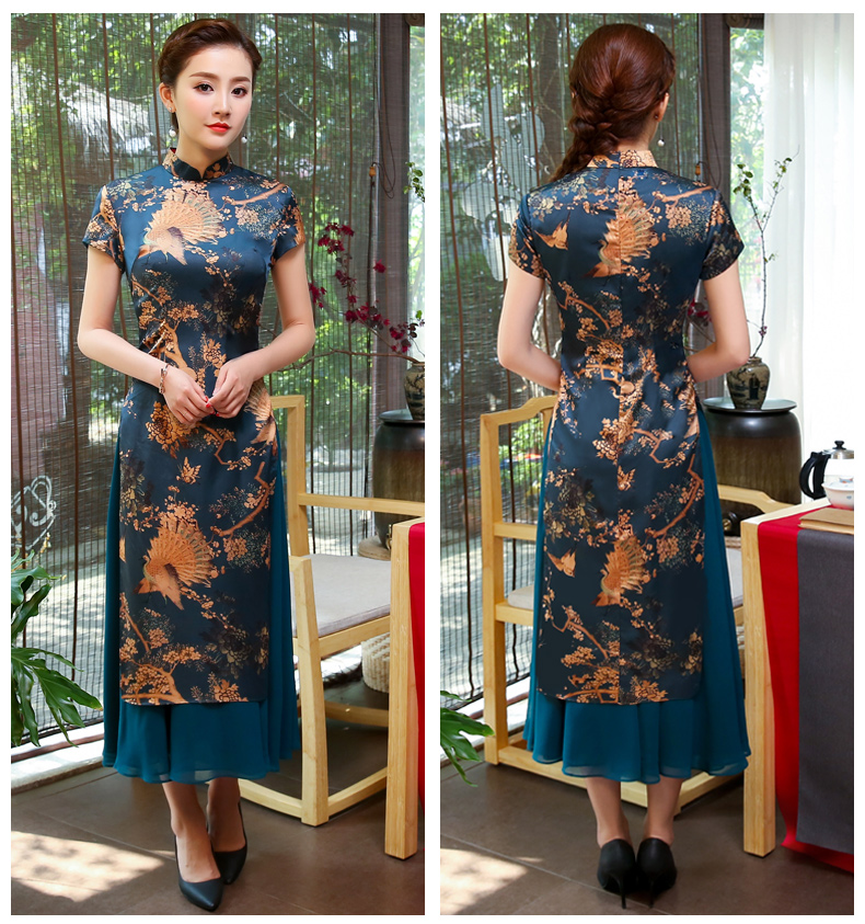 吉祥孔雀圖旗袍，匠心啟航閱讀奧黛旗袍裙