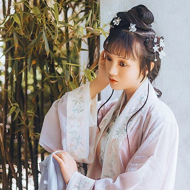 優(yōu)雅庭院女生頭像，唯美古風(fēng)真人頭像