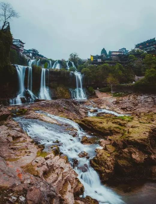 古鎮(zhèn)情懷：30個古鎮(zhèn)愿有人與你一起踏足！