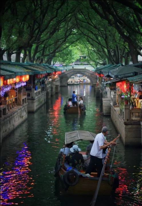 古鎮(zhèn)情懷：30個古鎮(zhèn)愿有人與你一起踏足！