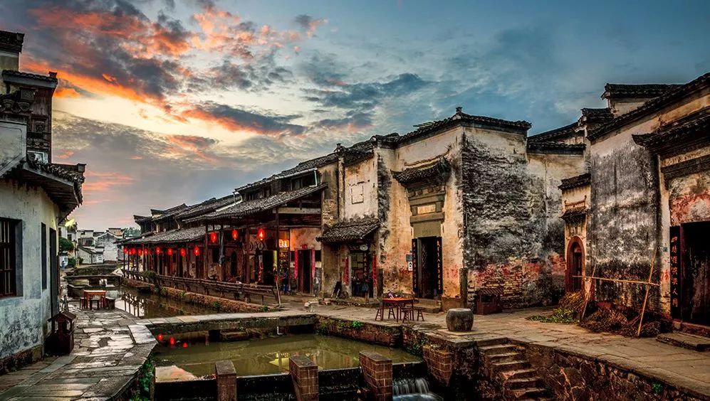 古鎮(zhèn)情懷：30個(gè)古鎮(zhèn)愿有人與你一起踏足！