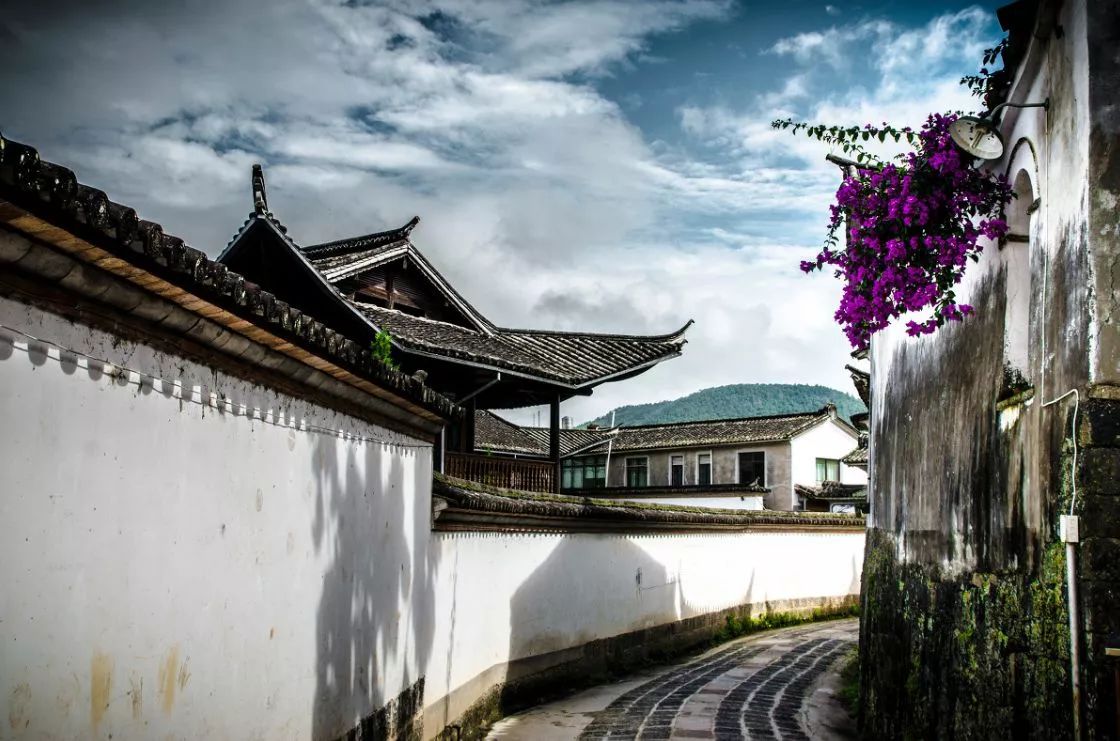 古鎮(zhèn)情懷：30個(gè)古鎮(zhèn)愿有人與你一起踏足！