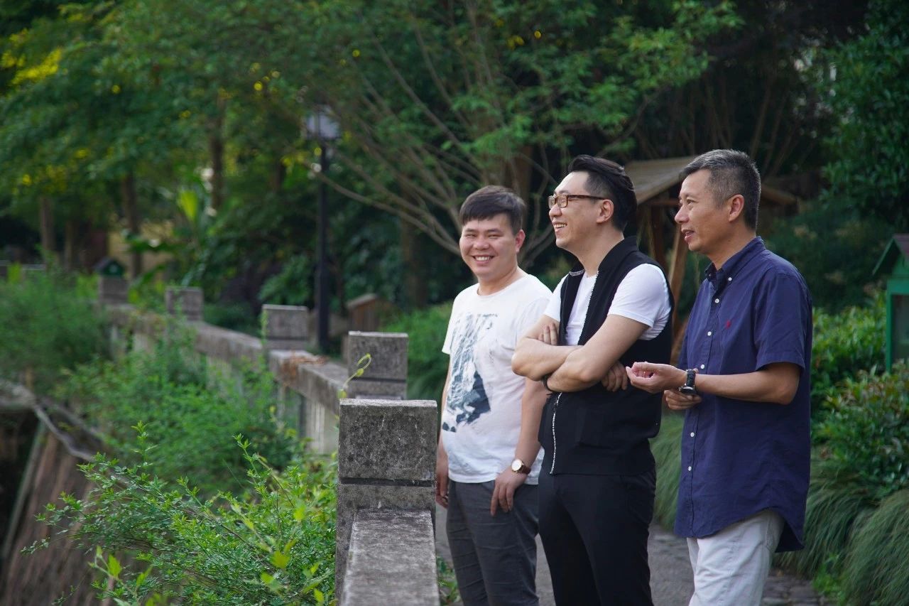 點(diǎn)叁民宿，千島湖坐船賞景豈不詩(shī)意？