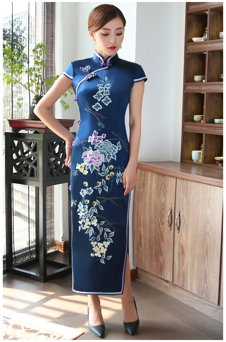 古典氣息繡花旗袍，繡出精致視覺!