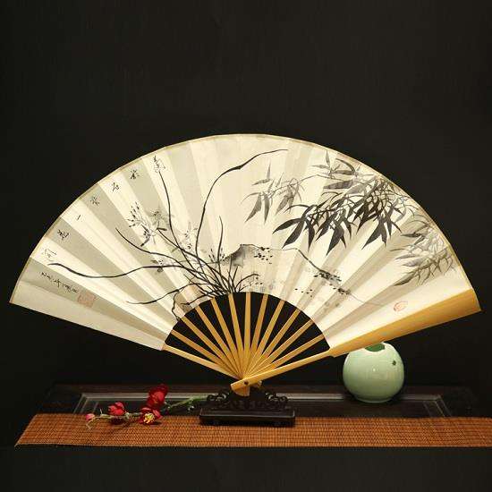 扇子輕搖，自古多風(fēng)雅！