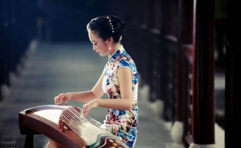 樂器古箏的好處：鍛煉優(yōu)雅十足的氣質(zhì)！