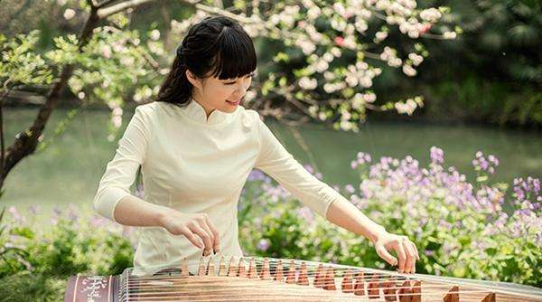 樂器古箏的好處：鍛煉優(yōu)雅十足的氣質(zhì)！