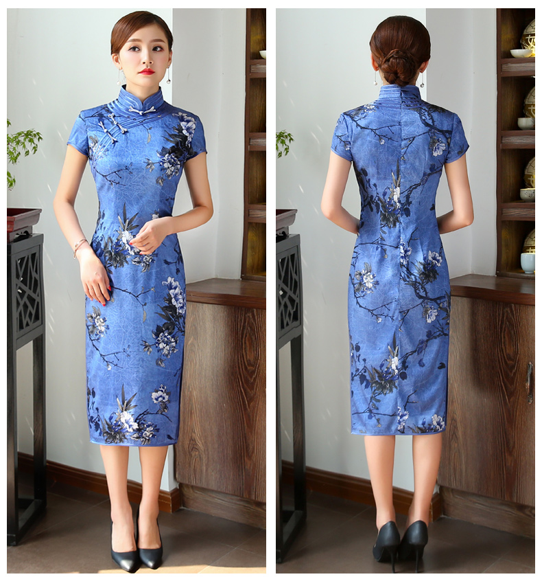 幽藍(lán)斜襟旗袍，優(yōu)雅迷人!