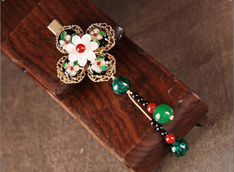 翠華春發(fā)夾，華麗典雅頭飾