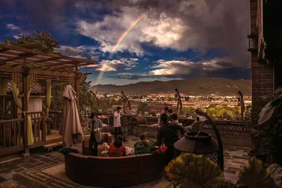 麗江·白馬里，千年古城化作最美背景