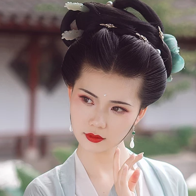 牡丹花女生頭像，唯美古風(fēng)真人頭像