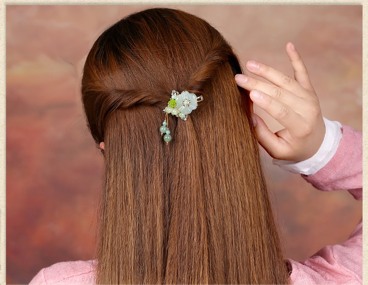 淡綠小花發(fā)夾，小清新古風頭飾