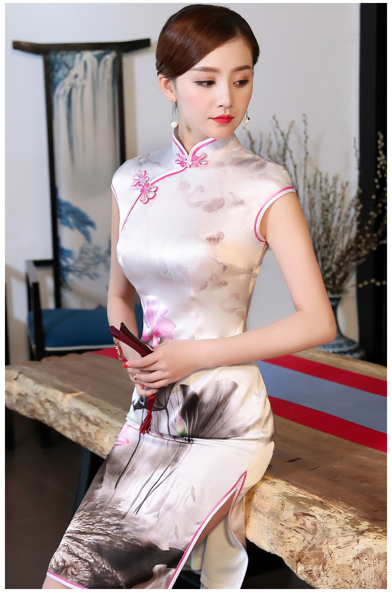 淡粉丹荷旗袍，唯美詩意印花旗袍裙