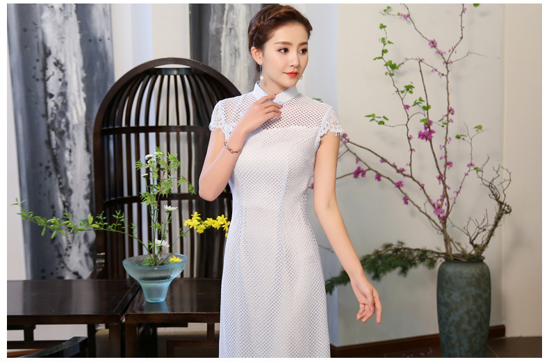 清爽伊人淡藍(lán)色旗袍，網(wǎng)狀鏤空旗袍裙