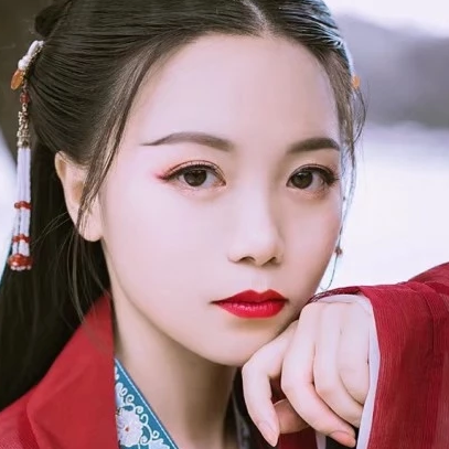 紅衣文藝女生頭像:唯美古風真人頭像