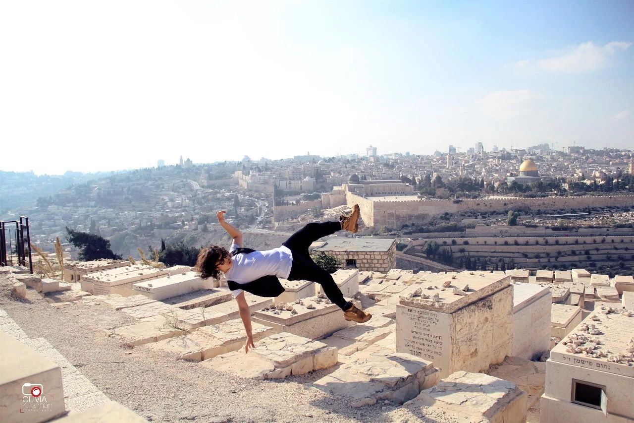 青島·桑吉爾多，把桑吉爾多的民謠帶進(jìn)來