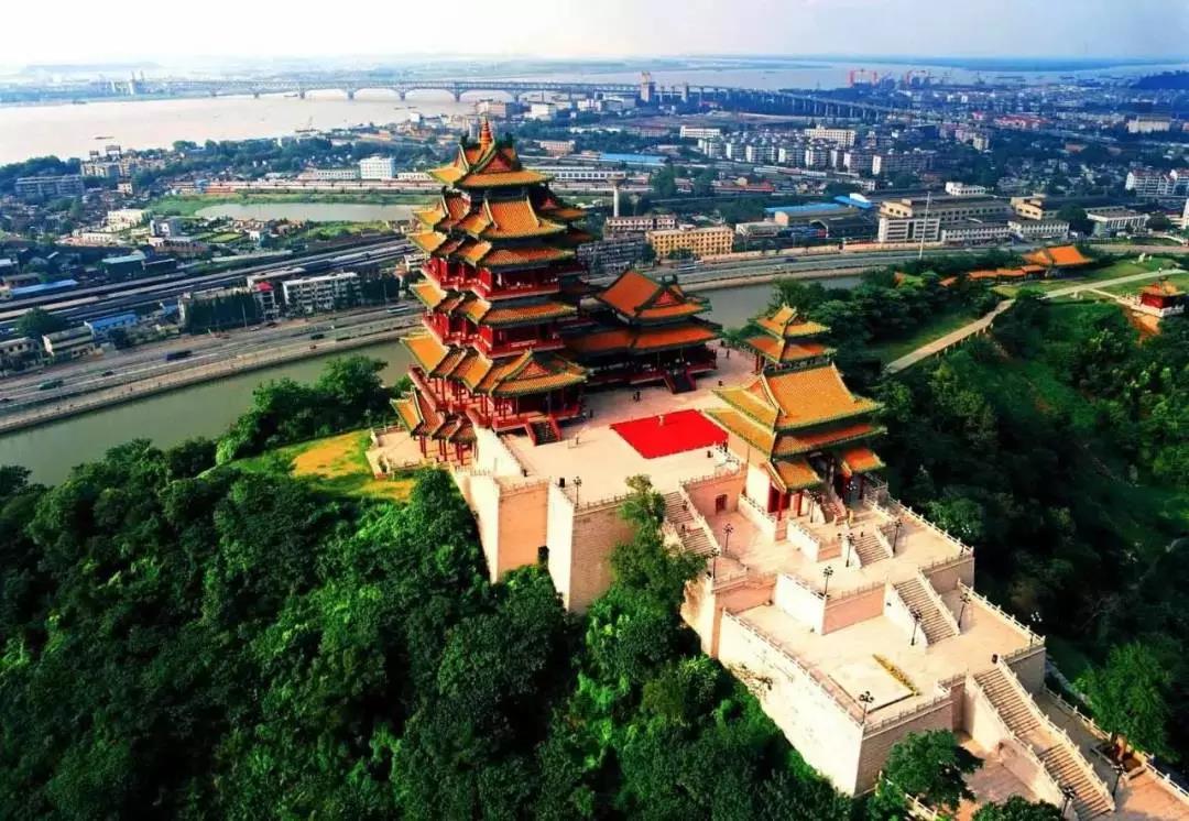 中國十大文化名樓：古詩里的亭臺樓閣美哉！