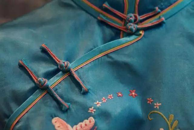 中國盤扣的百般風情，美呆了！