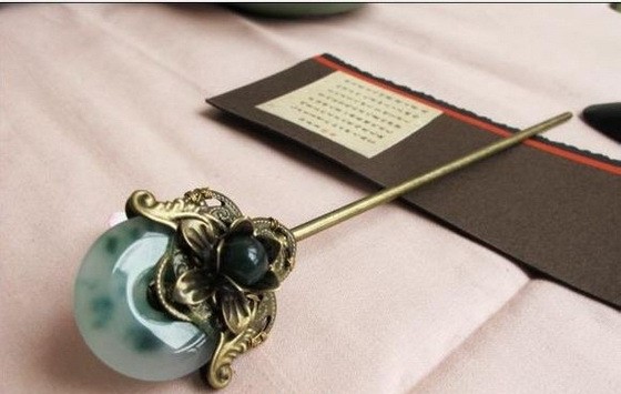 8款優(yōu)雅簪子：一枝古簪執(zhí)手為你綰發(fā)間！