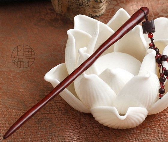 8款優(yōu)雅簪子：一枝古簪執(zhí)手為你綰發(fā)間！