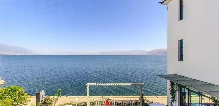 大理洱海湖畔的6家最美民宿：面朝大海春暖花開(kāi)