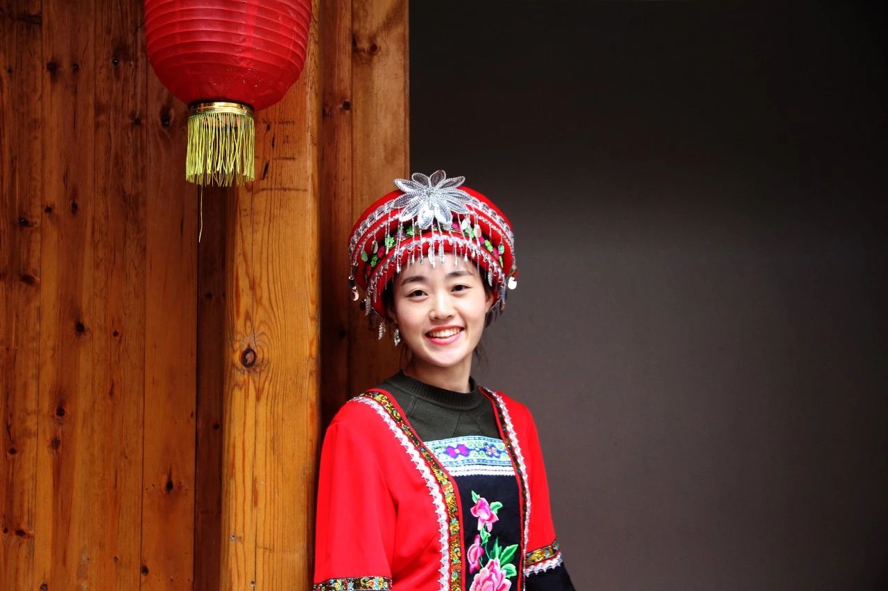 西顧·望城山居，闖入仙境等待一場(chǎng)花開的心動(dòng)