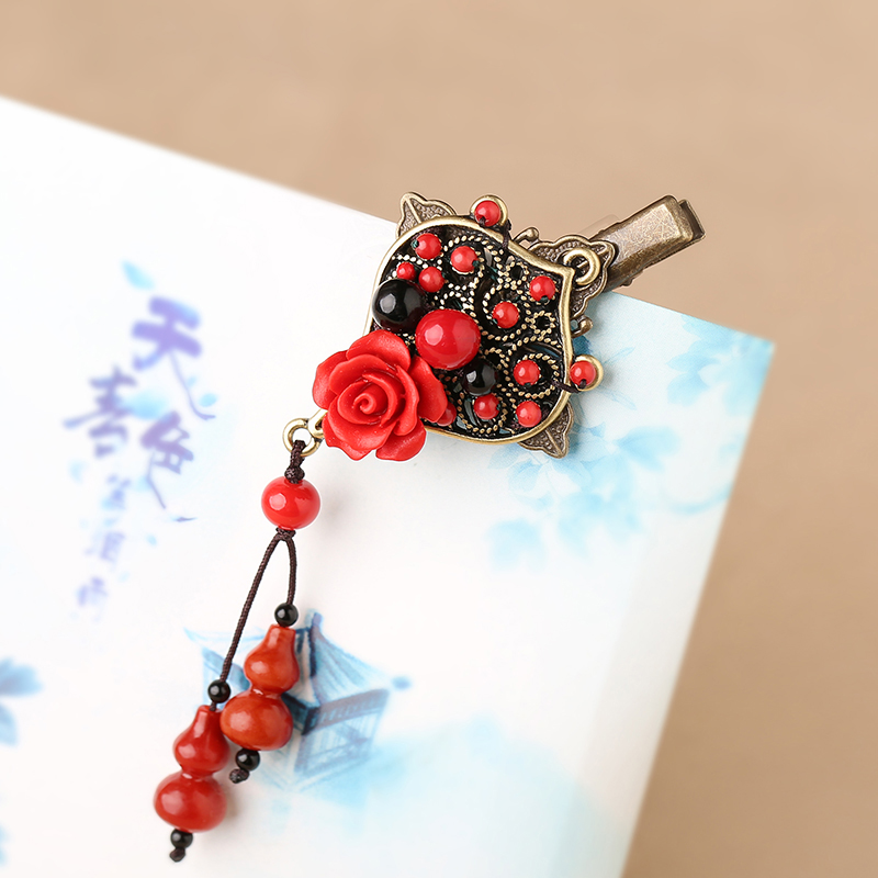 紅色雕漆復(fù)古頭飾，玫瑰花朵發(fā)夾