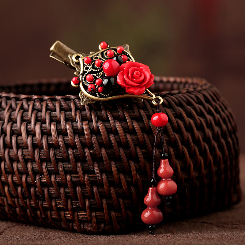 紅色雕漆復(fù)古頭飾，玫瑰花朵發(fā)夾