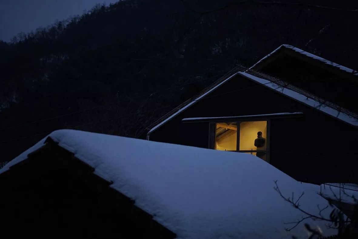 臨安·余來，讓生活重啟