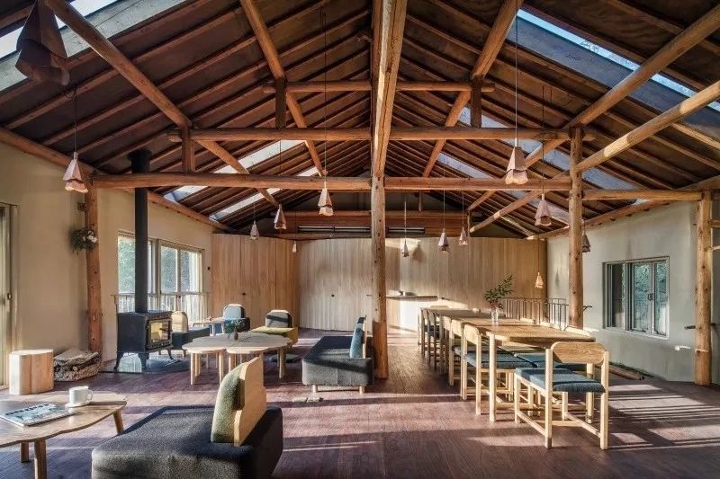 臨安·余來，讓生活重啟