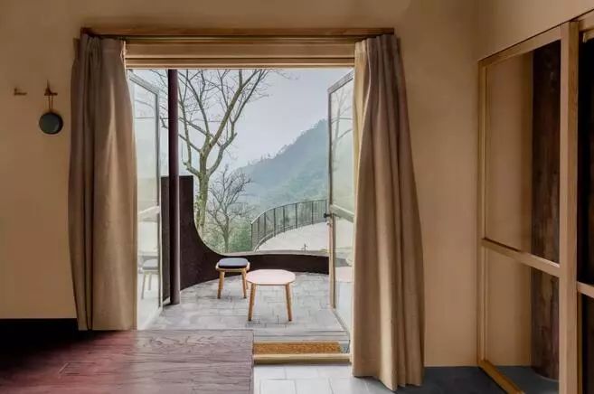 臨安·余來，讓生活重啟