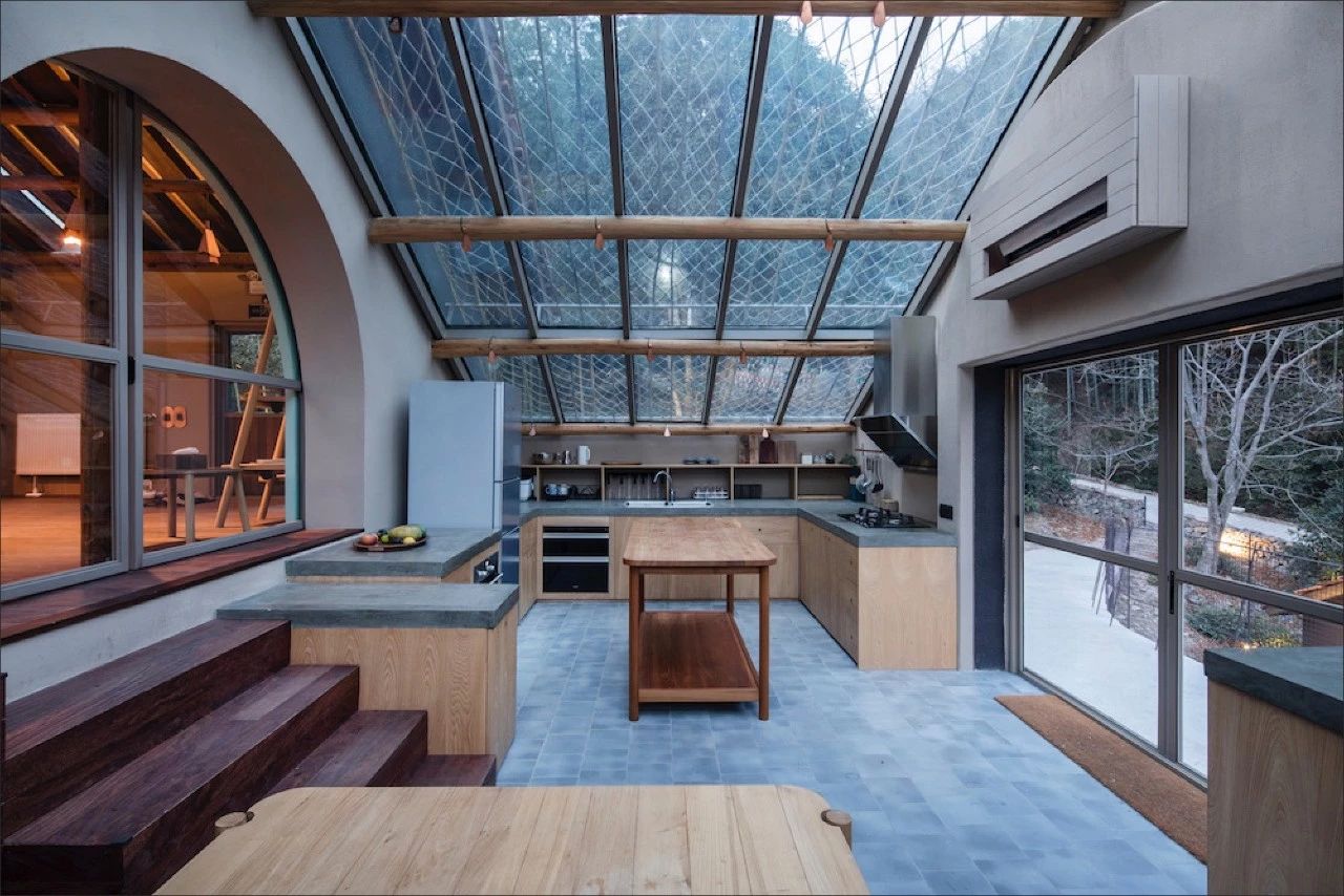 臨安·余來，讓生活重啟