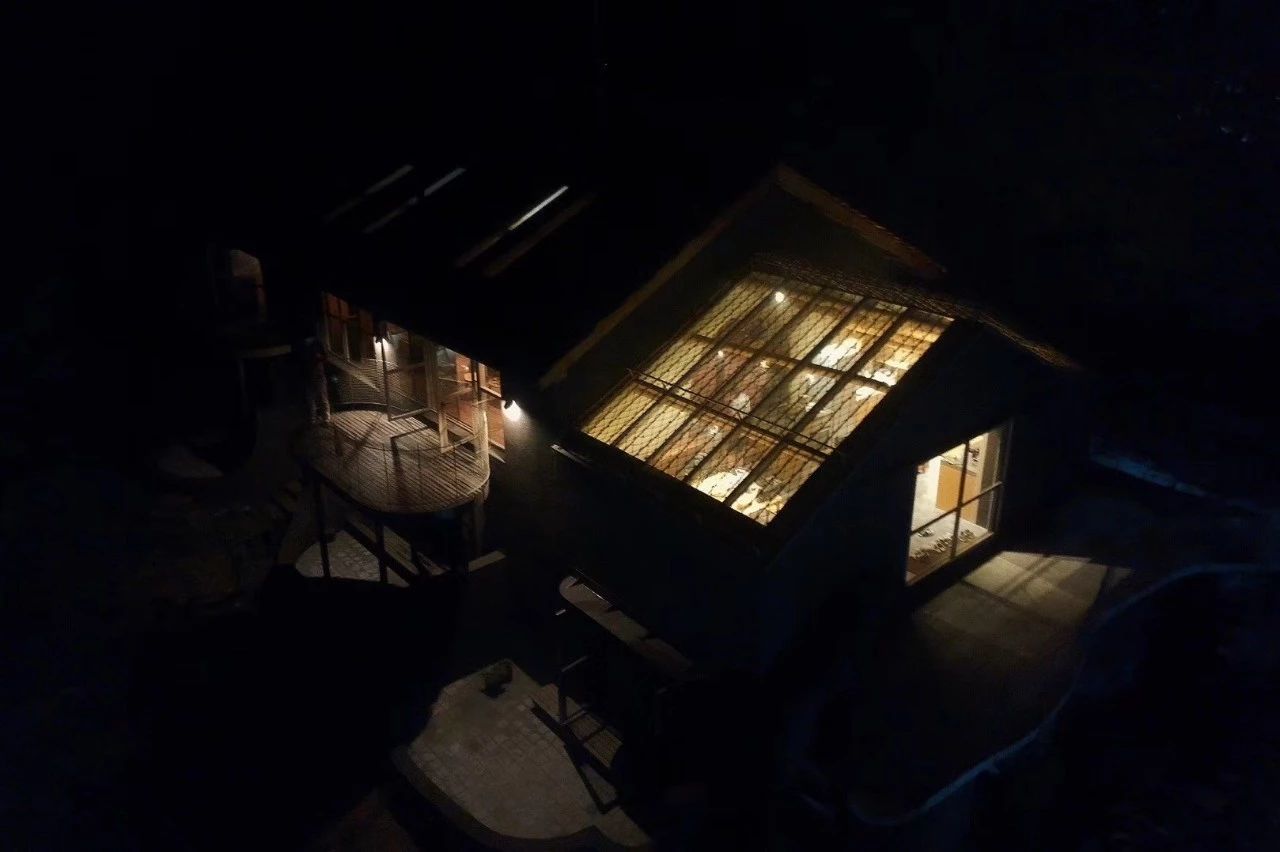 臨安·余來，讓生活重啟