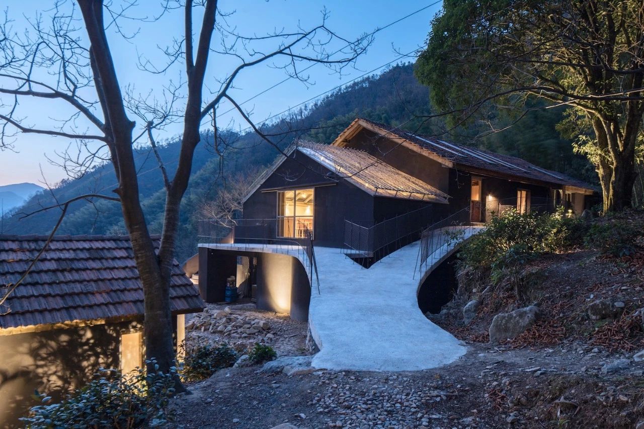 臨安·余來，讓生活重啟