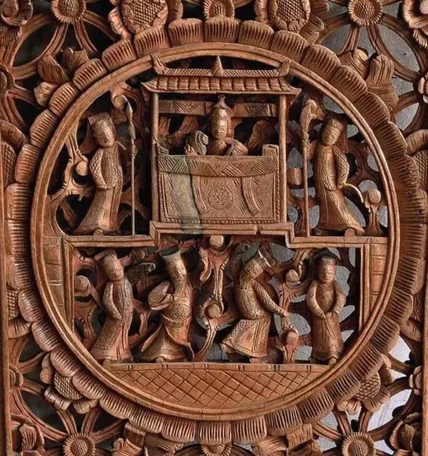 品味木雕藝術(shù)：感受中式老房的匠心之美！