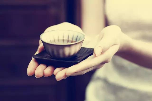 愛上美學(xué)的陶瓷：讀懂瓷器的美！