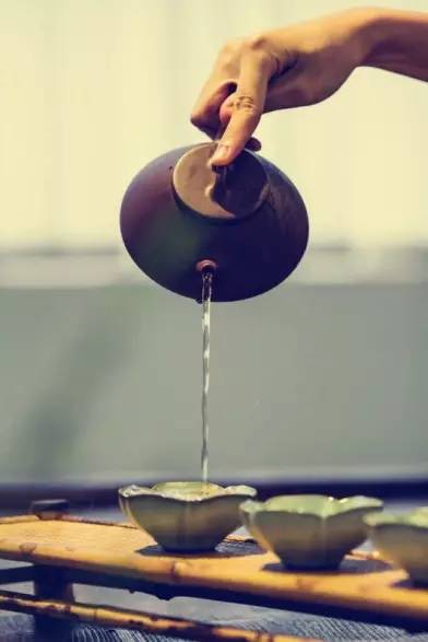 愛上美學(xué)的陶瓷：讀懂瓷器的美！