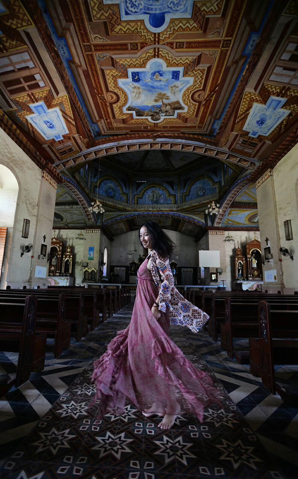 覺園1984，創(chuàng)造一個時空錯亂的夢境