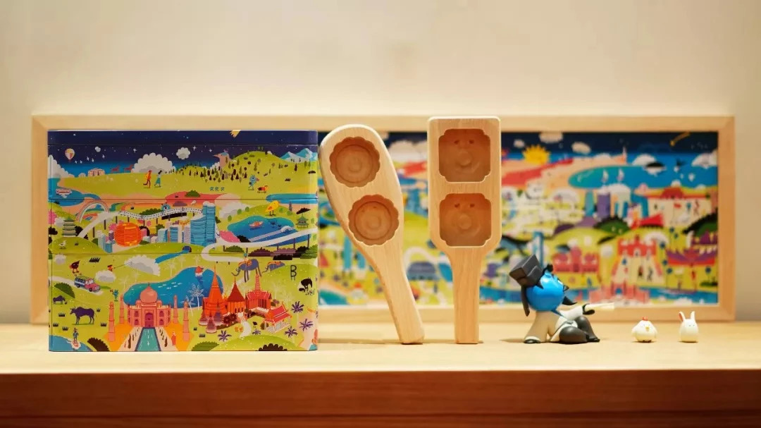 中秋月餅包裝設(shè)計(jì)，創(chuàng)意滿滿的包裝設(shè)計(jì)