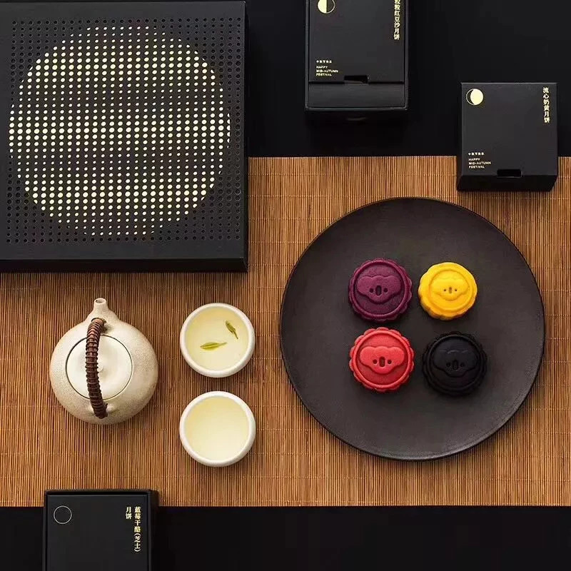 中秋月餅包裝設(shè)計(jì)，創(chuàng)意滿滿的包裝設(shè)計(jì)