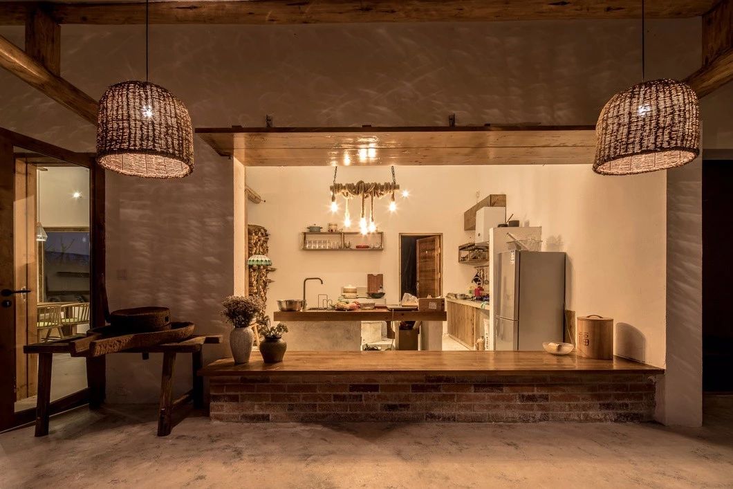 一所茶園里的民宿，過著鄉(xiāng)下悠閑愜意的日子