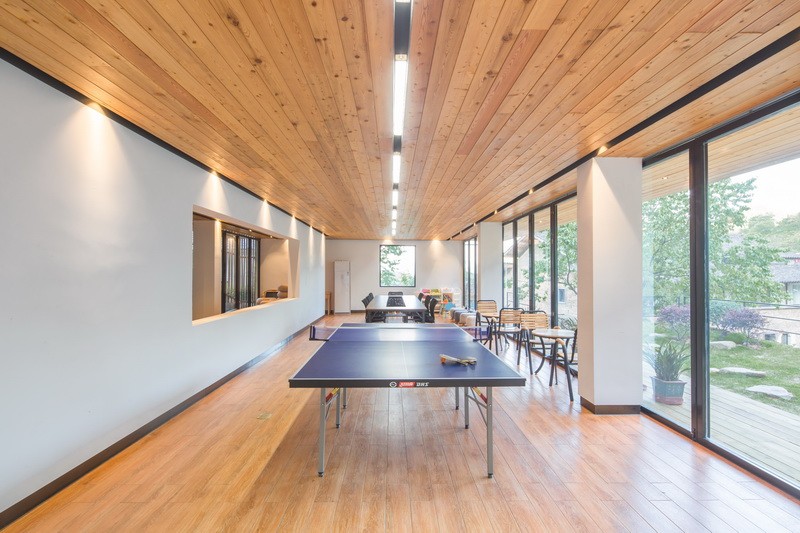 安吉·仁里息心廬，擁泉而居枕山而眠!