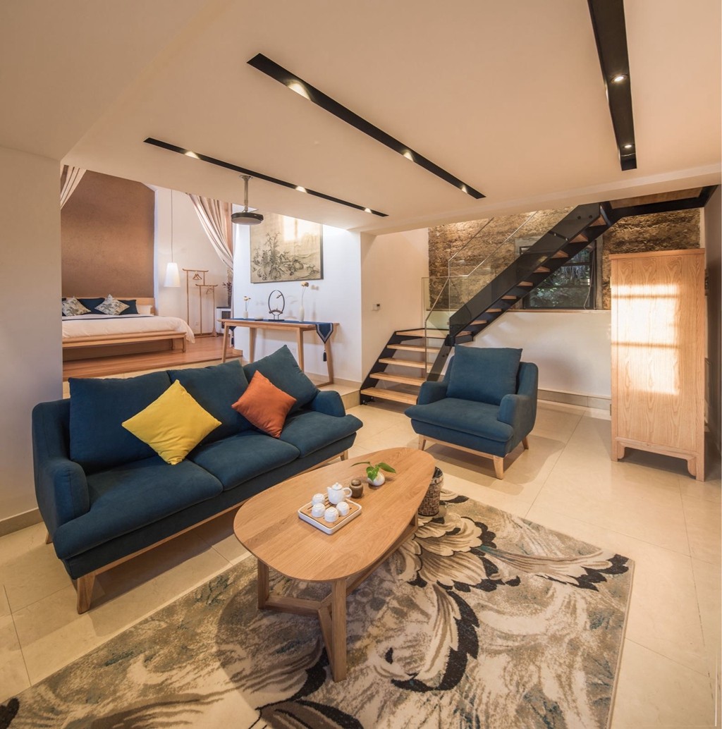 安吉·仁里息心廬，擁泉而居枕山而眠!