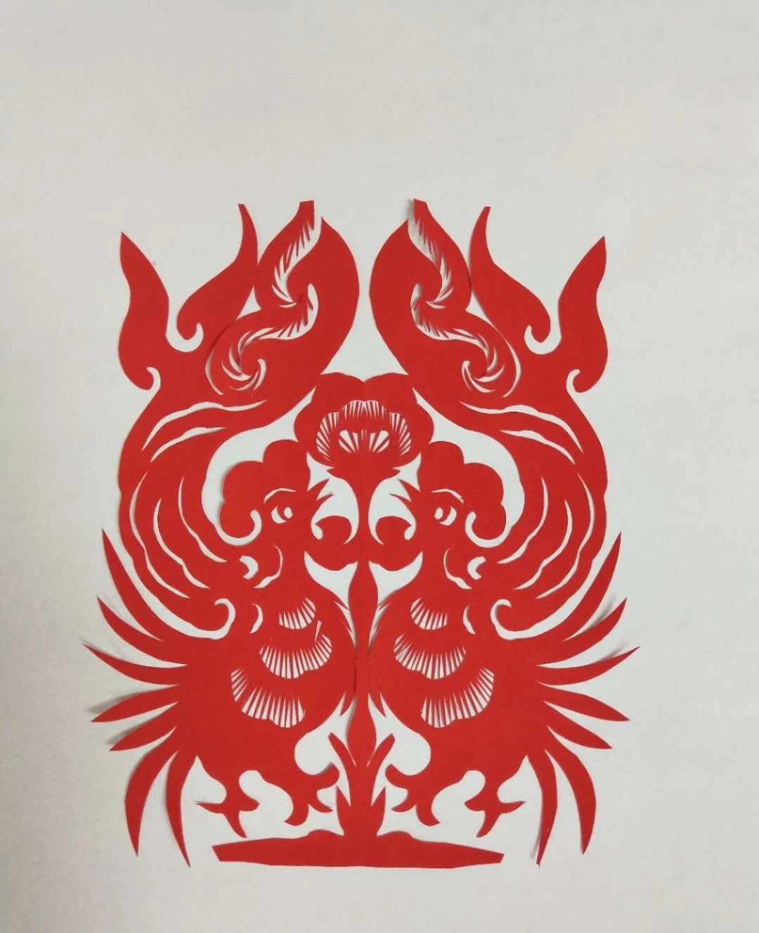 纖手巧剪妙生肖，韓春霞十二生肖剪紙作品