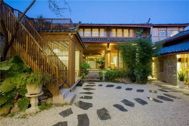 麗江新中式風(fēng)格民宿，麗水云邊