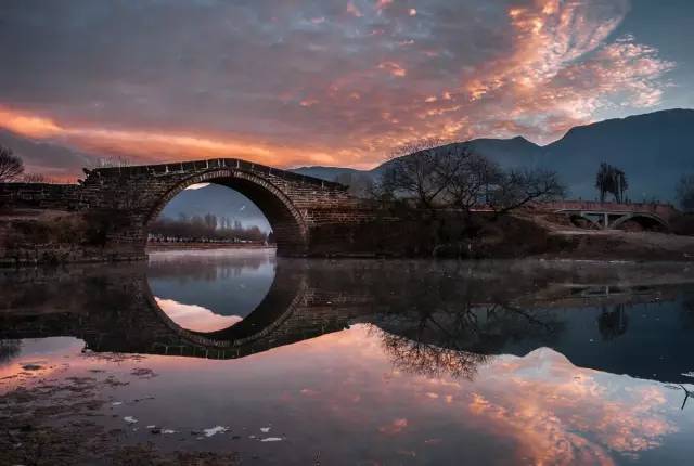 云南洱海邊的民宿，等風(fēng)·青徑